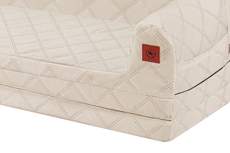 Sofa kremowa.jpg